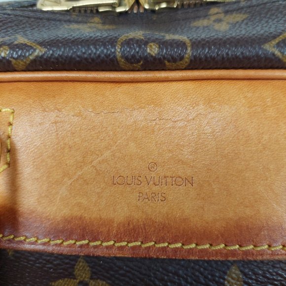 SOLD Louis Vuitton Deauville Brown Monogram Canvas Bag - Picture 3 of 16